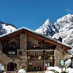 Hotel De La Maison Courmayeur