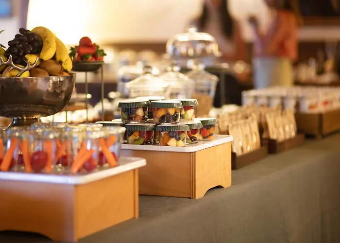 De La Maison Szálloda