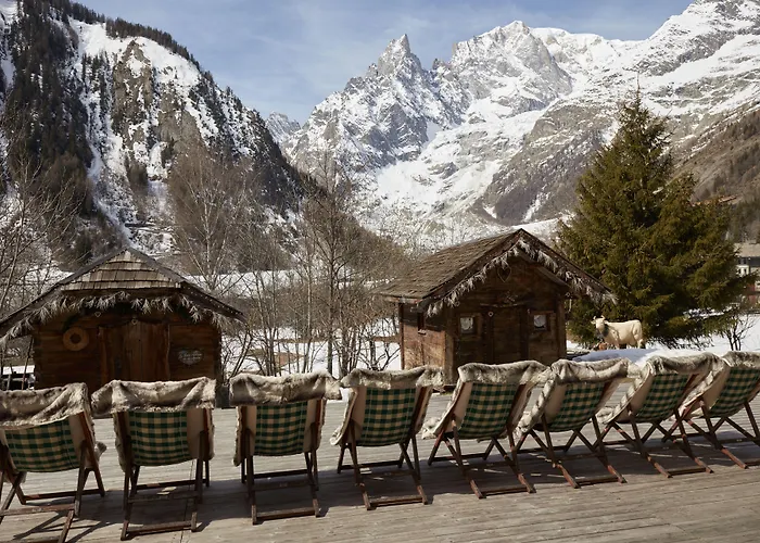 De La Maison Szálloda 5*