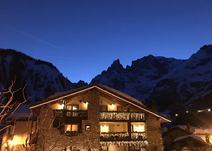 De La Maison Szálloda 5*